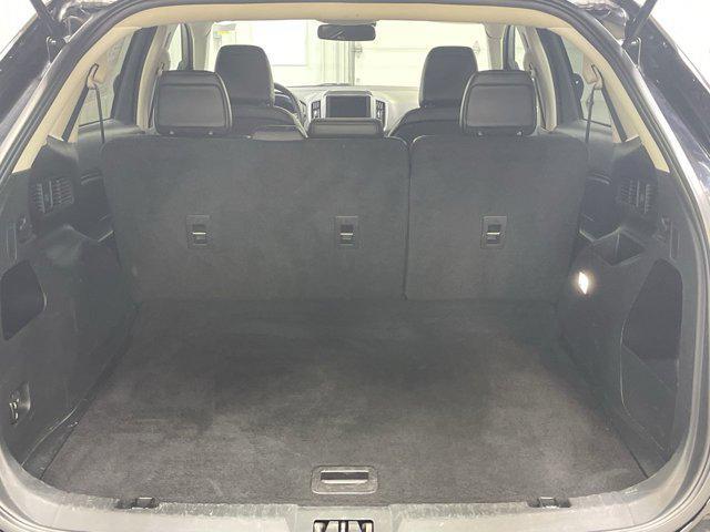 Photo of 2022 AGATE BLACK METALLIC Ford Edge
