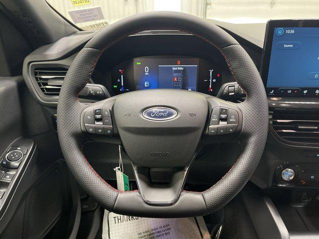 Photo of 2025 Rapid Red Metallic Tinted Clearcoat Ford Escape