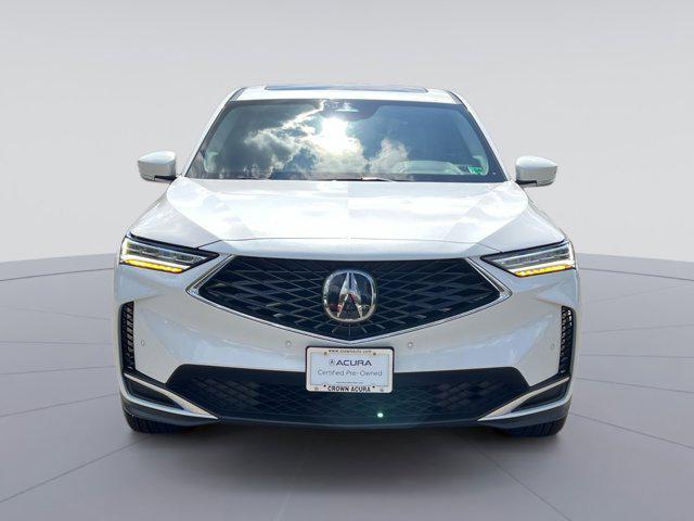 Photo of 2025 Platinum White Pearl Acura MDX