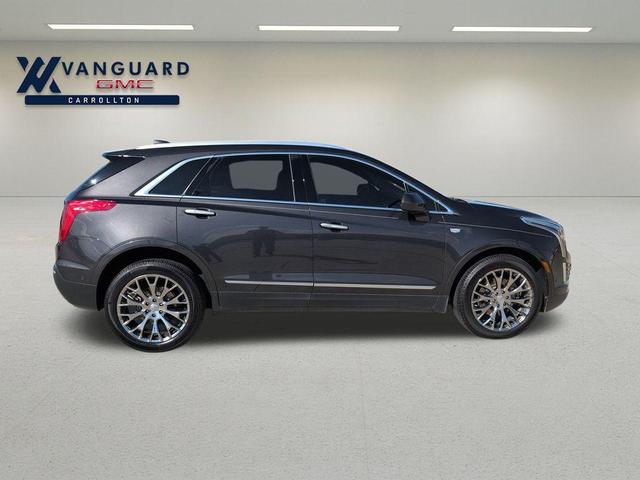 Photo of 2017 Dark Granite Metallic Cadillac XT5