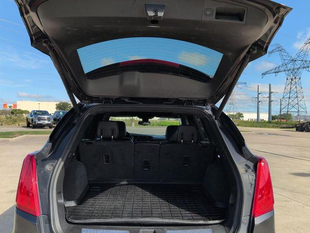 Photo of 2017 Dark Granite Metallic Cadillac XT5