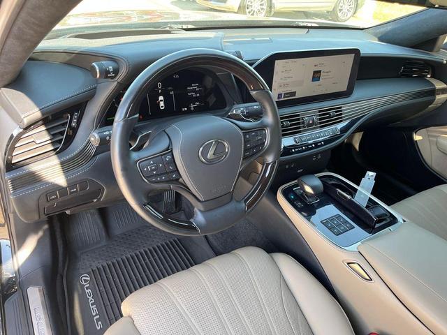 Photo of 2024 Obsidian Lexus LS 500