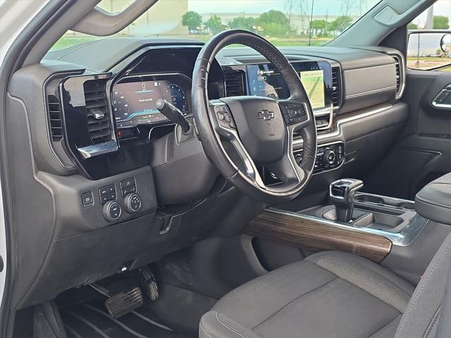 Photo of 2023 Summit White Chevrolet Silverado 1500