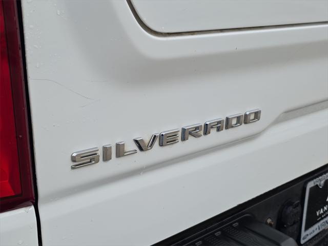 Photo of 2023 Summit White Chevrolet Silverado 1500