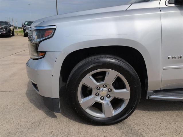 Photo of 2020 Silver Ice Metallic Chevrolet Tahoe
