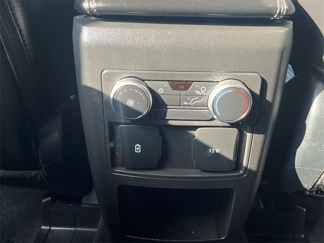 Photo of 2021 Gray Ford Explorer