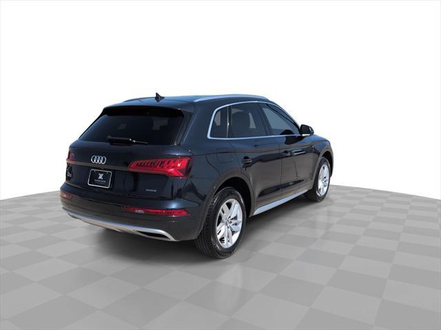 Photo of 2020 Monsoon Gray Metallic Audi Q5