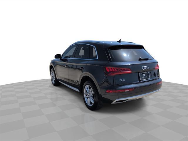 Photo of 2020 Monsoon Gray Metallic Audi Q5