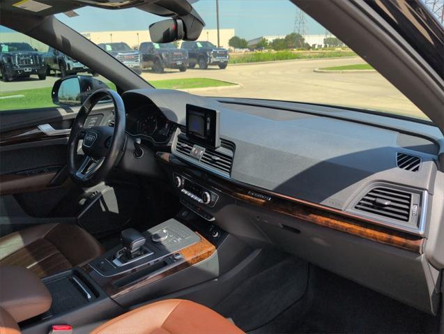 Photo of 2020 Monsoon Gray Metallic Audi Q5