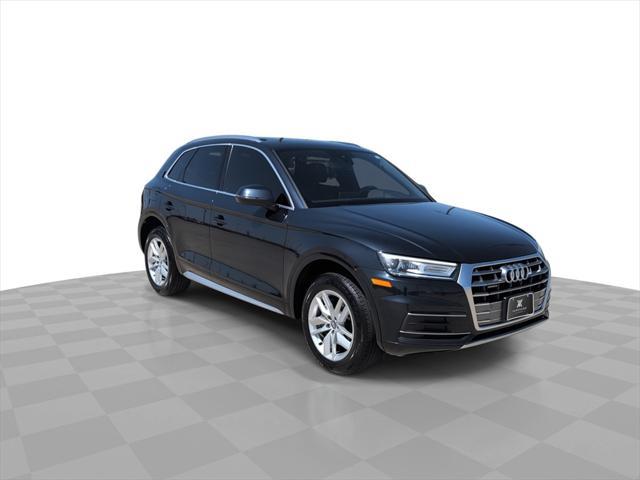 Photo of 2020 Monsoon Gray Metallic Audi Q5
