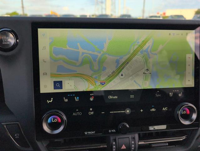 Photo of 2024 Silver Lexus GX 550