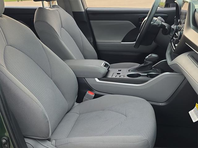 Photo of 2024 Cypress Toyota Highlander Hybrid