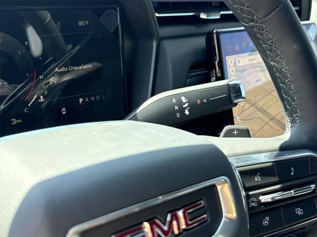 Photo of 2026 Summit White GMC Terrain