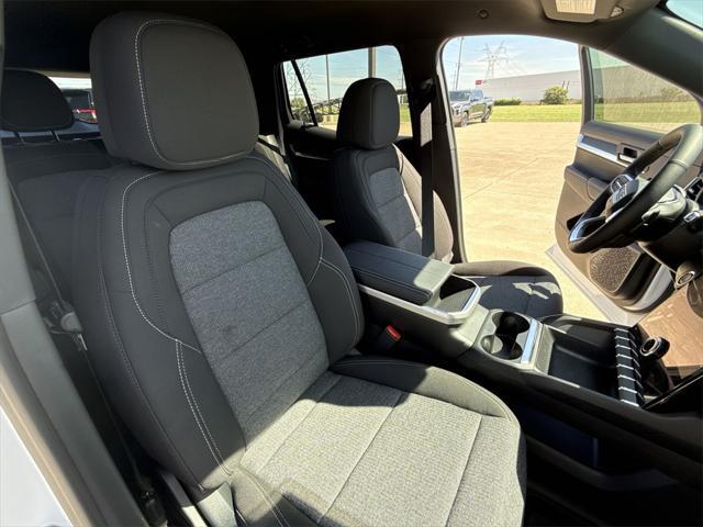 Photo of 2026 Summit White GMC Terrain