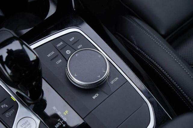 Photo of 2022 Alpine White BMW X3