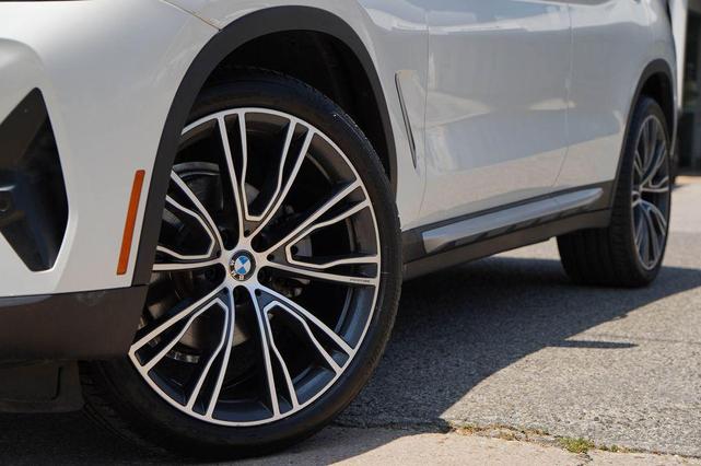 Photo of 2022 Alpine White BMW X3