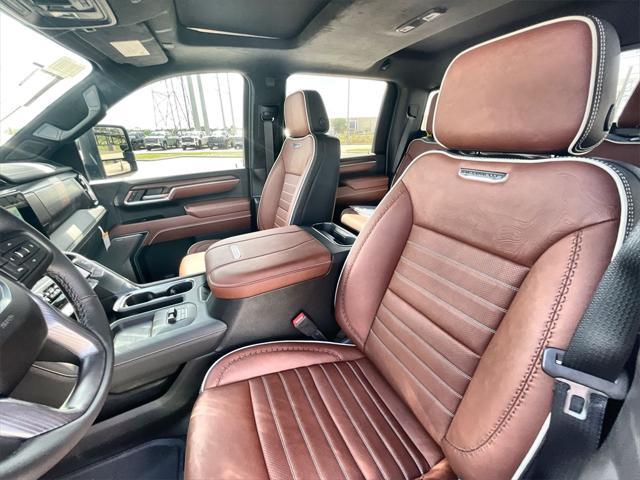 Photo of 2025 Titanium Rush Metallic GMC Sierra 2500