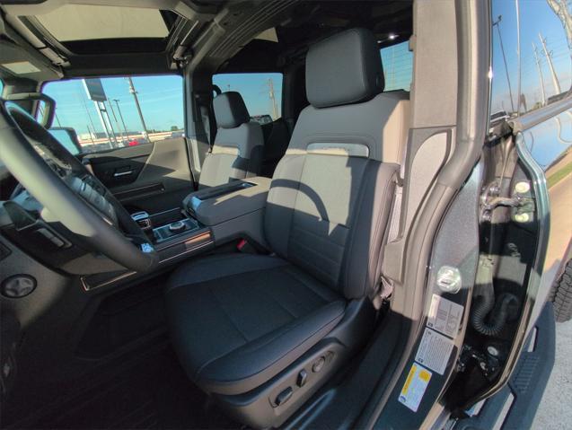 Photo of 2025 Graphite Blue Metallic GMC HUMMER EV Pickup