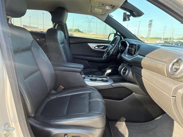 Photo of 2020 Silver Ice Metallic Chevrolet Blazer