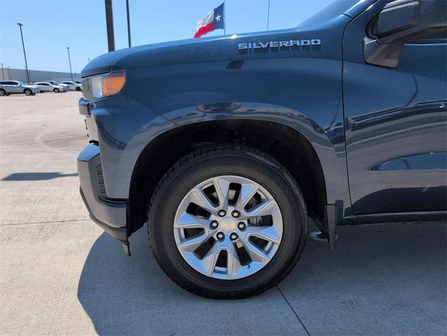 Photo of 2021 Northsky Blue Metallic Chevrolet Silverado 1500