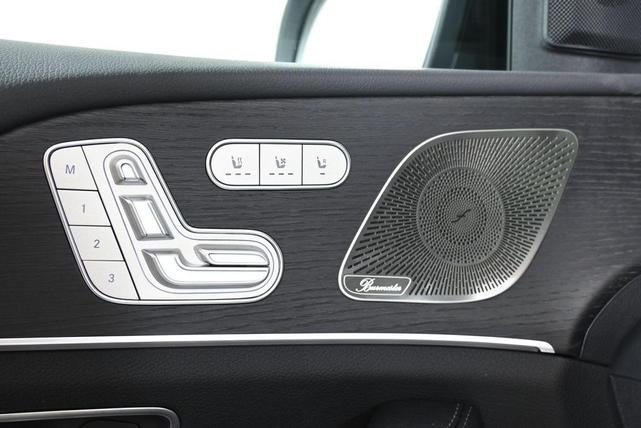 Photo of 2025 Silver Mercedes-Benz GLS 450