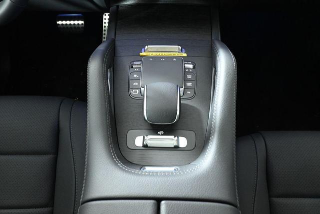 Photo of 2025 Silver Mercedes-Benz GLS 450