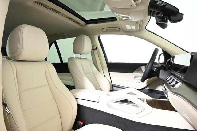 Photo of 2025 Polar White Mercedes-Benz GLE 350