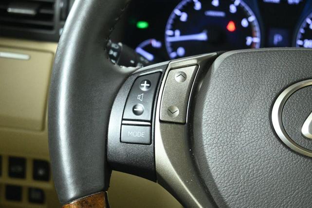Photo of 2015 Starfire Pearl Lexus RX 350