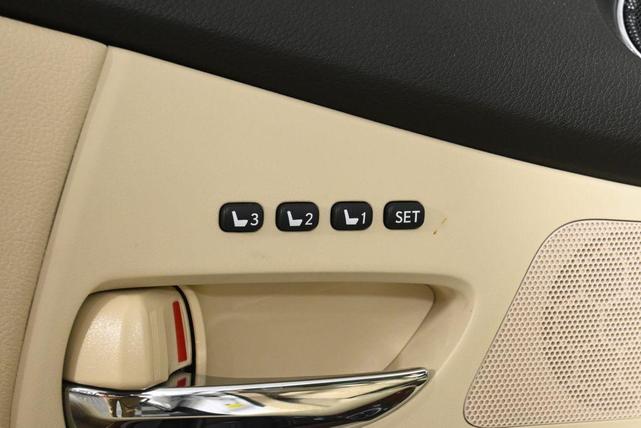 Photo of 2015 Starfire Pearl Lexus RX 350