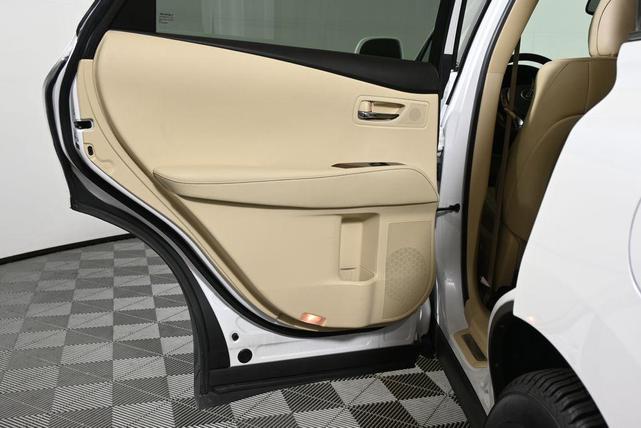 Photo of 2015 Starfire Pearl Lexus RX 350