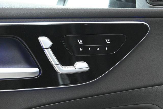 Photo of 2025 Black Mercedes-Benz C-Class