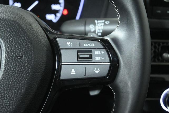 Photo of 2025 White Honda Civic
