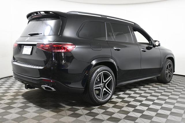Photo of 2025 Black Mercedes-Benz GLS 450