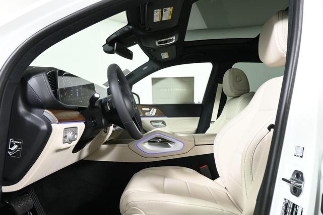 Photo of 2025 White Mercedes-Benz GLS 450