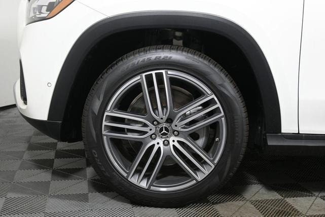 Photo of 2025 White Mercedes-Benz GLS 450