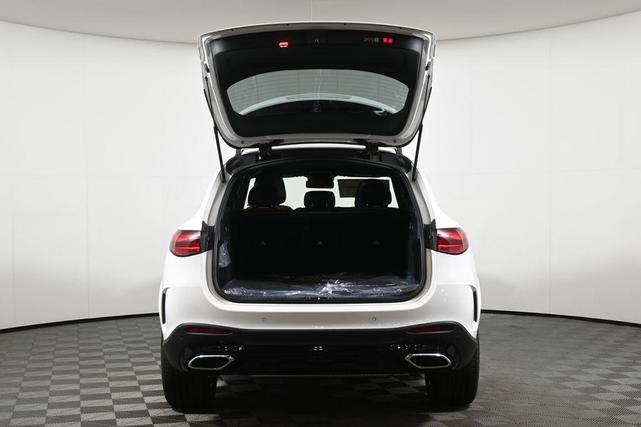 Photo of 2025 White Mercedes-Benz GLC 300
