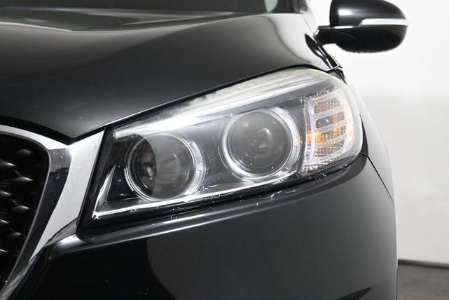 Photo of 2017 Ebony Black Kia Sorento