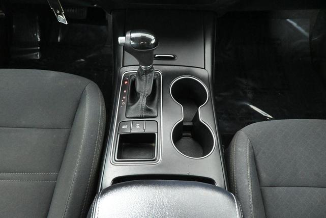 Photo of 2017 Ebony Black Kia Sorento