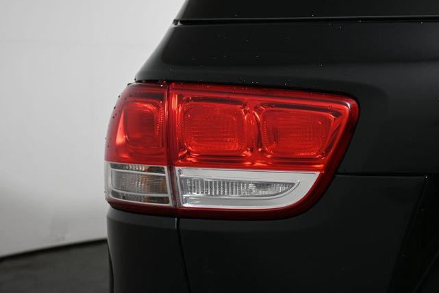 Photo of 2017 Ebony Black Kia Sorento