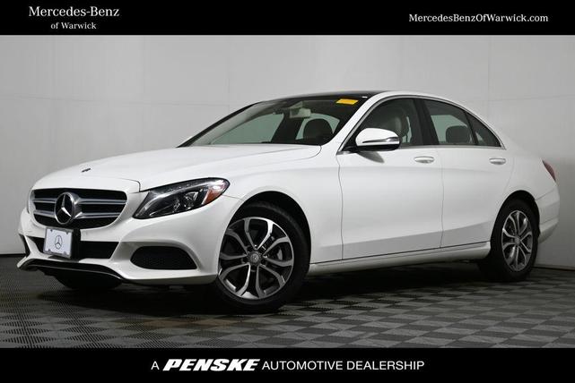 Photo of 2016 Polar White Mercedes-Benz C-Class