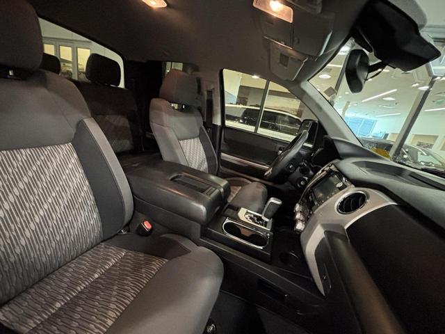 Photo of 2021 Midnight Black Metallic Toyota Tundra