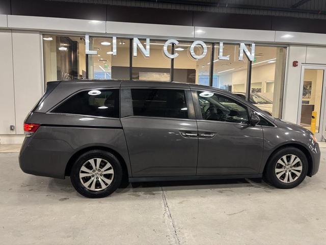 Photo of 2016 Modern Steel Metallic Honda Odyssey