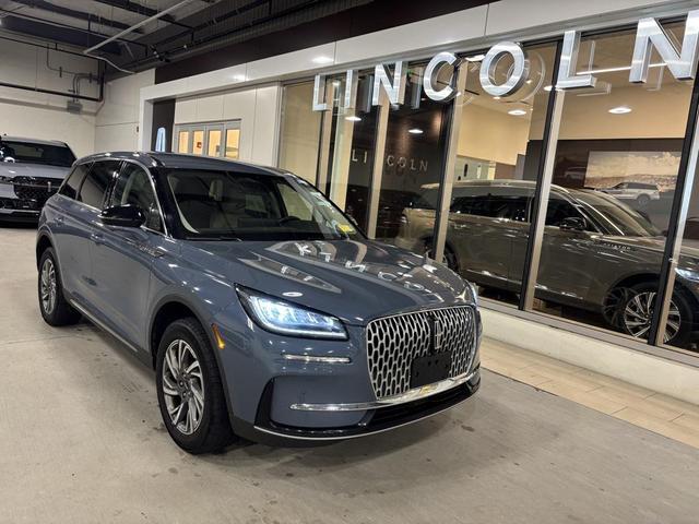 Photo of 2023 Whisper Blue Metallic Clearcoat Lincoln Corsair
