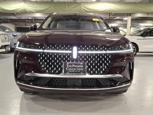 Photo of 2025 Diamond Red Metallic Tinted Clearcoat Lincoln Nautilus