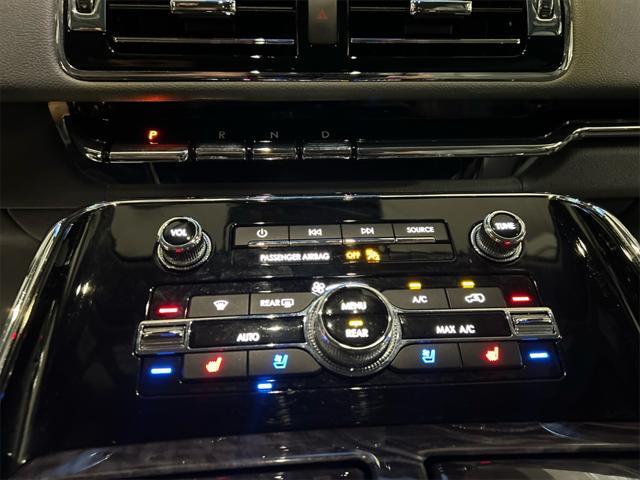 Photo of 2021 Navy Lincoln Navigator