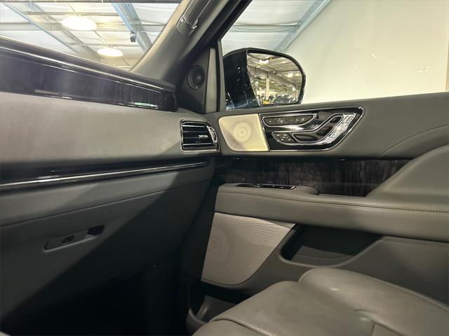Photo of 2021 Navy Lincoln Navigator