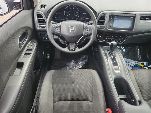 Photo of 2022 Lunar Silver Metallic Honda HR-V