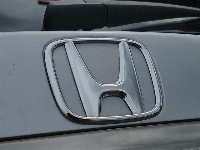 Photo of 2022 Lunar Silver Metallic Honda HR-V