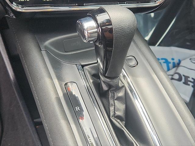 Photo of 2022 Lunar Silver Metallic Honda HR-V