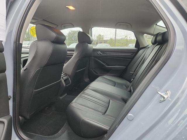 Photo of 2022 Sonic Gray Pearl Honda Accord